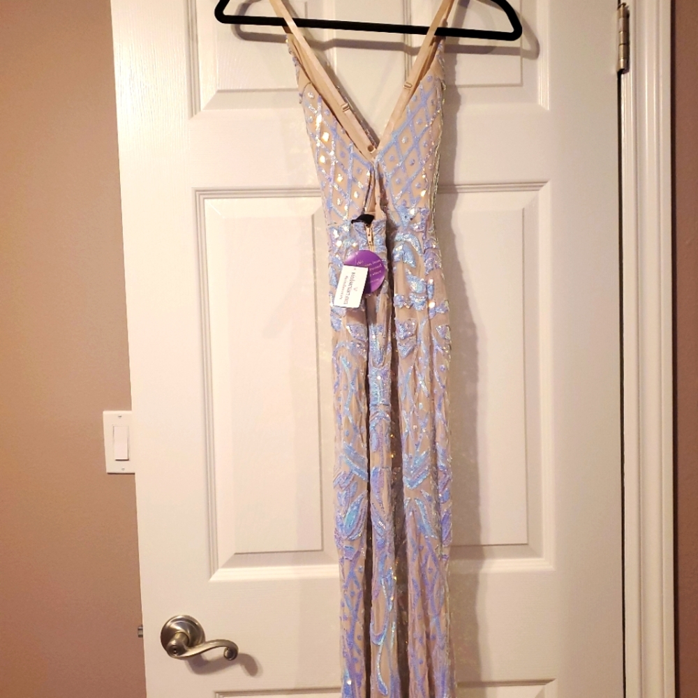 WINDSOR IRIDESCENT SEQUIN CROSS BACK DRESS XS NWT